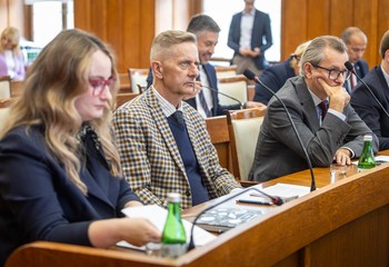 Sejmik Województwa Kujawsko-Pomorskiego: przyjrzyj się kluczowym decyzjom