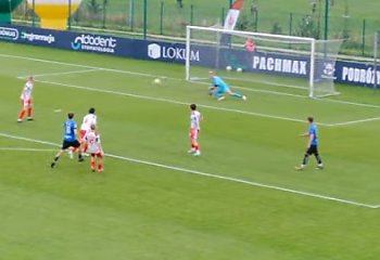 Zawisza pokonany i spadł z fotela lidera