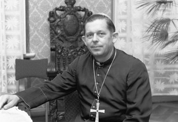 Intrygująca dyskusja o relacjach Kościoła z władzami PRL w Inowrocławiu