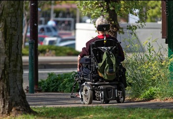 Szczegóły nowych dodatków ZUS dla mieszkańców Kujaw i Pomorza!