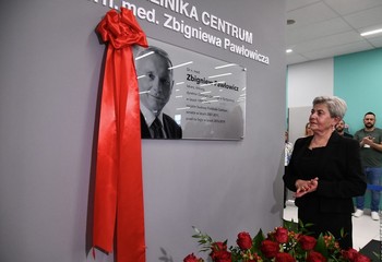 Poliklinika Centrum Onkologii w Bydgoszczy uhonorowała swojego twórcę - dr. Zbigniewa Pawłowicza!