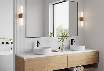 Kinkiety w łazience – wysokość montażu, oświetlenie lustra i praktyczne porady aranżacyjne