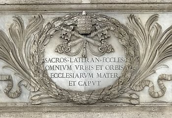 Lateran: prawdziwa katedra papieża. Historia walki, pożarów i powrotu z Awinionu