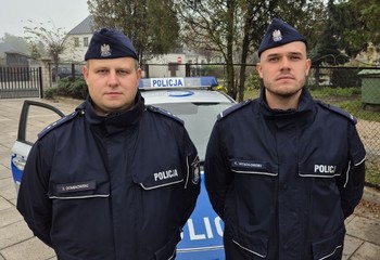 Bohaterska reakcja policjantów w Chodczu: uratowali życie kobiety!