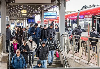 Rekordowe przejazdy koleją w regionie – aż 4 miliony pasażerów!