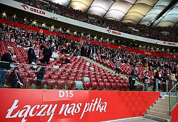 „Znowu jesteśmy tu, Ojczyzno z moich snów”. Ks. Jarosław Wąsowicz komentuje wydarzenia wokół meczu reprezentacji