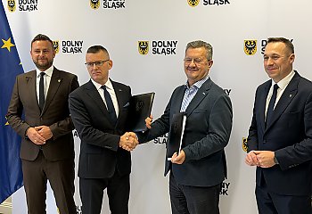 Dolny Śląsk stawia na nowoczesność: 55 nowych Elfów od PESA Bydgoszcz!