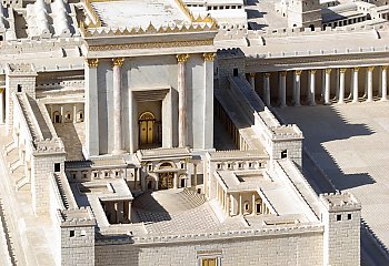 Czas ostateczny w logice liturgii i Ojców Kościoła