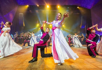 Bal u marszałka już styczniu. Ostatnio kostka masła poszła za 30 tysięcy złotych!