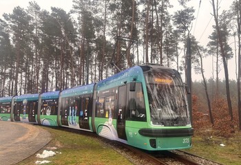 Święty Mikołaj na szynach: mikołajkowy tramwaj w Bydgoszczy
