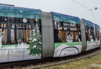 Świąteczny Swing w Bydgoszczy: Sprawdź, gdzie go znajdziesz!