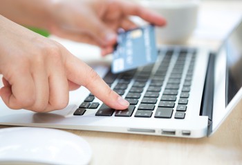 Nie czekaj! Zmiana konta lub adresu? Zgłoś to w ZUS!