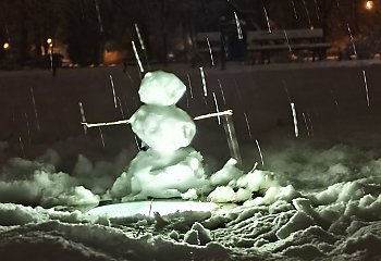 Chłodno, z przewagą chmur i miejscową mżawką [POGODA]