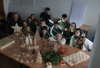 Studenci z Bydgoszczy tworzą świąteczną sztukę współczesną!