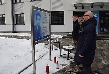 22 lata temu zmarł gen. Ryszard Kukliński, słynny Jack Strong. W Bydgoszczy uczczono jego pamięć