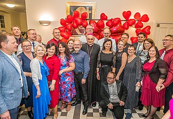 Wspólna zabawa Wspólnot Diecezji Bydgoskiej! W Domu Polskim odbył się wielki  Karnawałowo-Walentynkowy Bal 