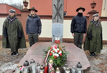 Bydgoszczanie pamiętają o bohaterze! Harcerze uczcili Zbigniewa Smoleńskiego „Żurawia”