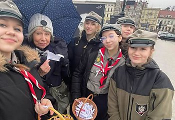 Szerzyli braterstwo i życzliwość na bydgoskich ulicach! Harcerze obchodzili wczoraj swoje święto