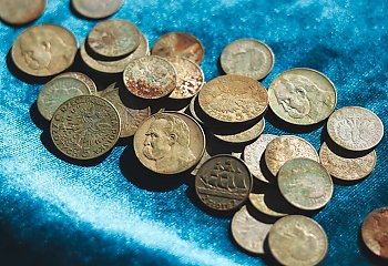 Garść monet na wagę historii. Kolejne znalezisko trafiło do Muzeum Okręgowego w Bydgoszczy