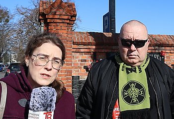 Cmentarz przy Kcyńskiej skrywa więcej niż mogiły. „To żywa lekcja historii”