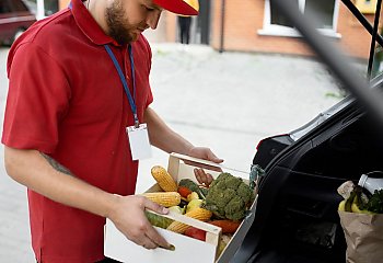 Uczeń lub student może od marca dorobić więcej do renty rodzinnej