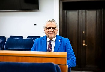 Zabieg w szpitalu pod lupą. Sprawa dotyczy bliskiej osoby senatora KO