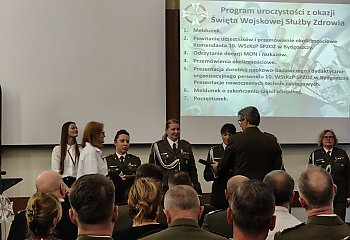 Podziękowania, odznaczenia i awanse. Szpital Wojskowy w Bydgoszczy obchodził  Święto Wojskowej Służby Zdrowia