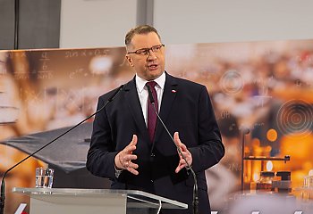 Bydgoszcz w centrum debaty o przyszłości nauki. Konferencja PiS wywołała falę komentarzy