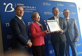 Usłyszeli świat na nowo. Szpital Biziela wszczepił setny implant ślimakowy