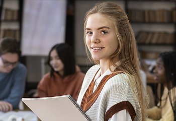 ZUS wypłaci rentę rodzinną także za wrzesień. Studenci pierwszego roku muszą jednak pamiętać o formalnościach