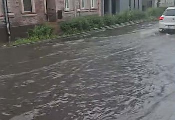 Burza sparaliżowała część Bydgoszczy. Ulice znów pod wodą