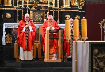 Imieniny biskupa Krzysztofa Włodarczyka: Wyjątkowe święto w bydgoskiej katedrze