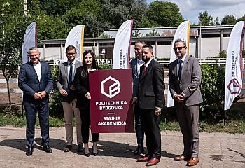 Politechnika Bydgoska otworzyła Stajnię Akademicką. Nowe możliwości dla studentów i mieszkańców