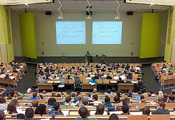 Lewica chce zmian na uczelniach. Feminatywy, obowiązkowe szkolenia i rzecznik akademicki
