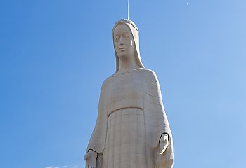 „To ona znalazła mnie”. Autor figury Matki Bożej w Konotopiu zdradza kulisy jej powstania