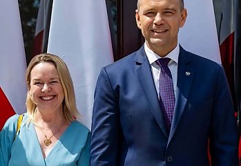 Tytuł profesora dla bydgoskiej badaczki.  Anna Dłużewska z UKW odebrała nominację 