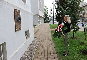 Oddali hołd jednemu z ojców niepodległości.  IPN przypomniał Bydgoszczy o Wojciechu Korfantym 