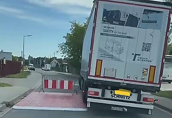 Wysepki mają... utrudnić przejazd ciężarówkom? ZDMiKP odpowiada na zarzuty z Rupienicy