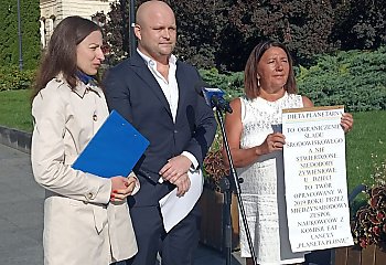 Spór o szkolne obiady. Konfederacja krytykuje ograniczenie mięsa