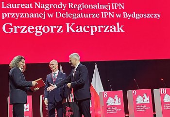 Bydgoski nauczyciel z prestiżową nagrodą IPN. Grzegorz Kacprzak wyróżniony za wychowanie patriotyczne