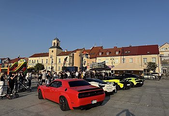Ferrari i Lamborghini przyjadą do Świecia. Przejażdżki pomogą kupić karetkę dla dzieci