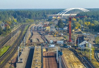 Rewolucja na stacji w Maksymilianowie: nowe perony i więcej pociągów