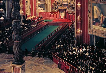 [NIEDZIELA Z TYGODNIKEM] Sobór, którego nie było. Sześćdziesiąt lat wojny z własnymi wyobrażeniami