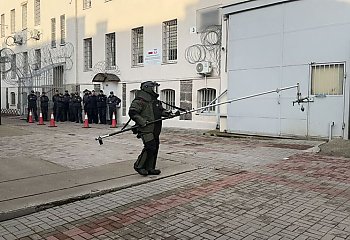 Dron z ładunkiem wybuchowym i bunt więźniów. Ćwiczenia w bydgoskim zakładzie karnym