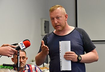 SP „Zawisza Bydgoszcz” do CWZS „Zawisza” : Porozmawiajmy! 