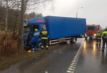 Wypadek ciężarówek na Armii Krajowej [ZDJĘCIA]