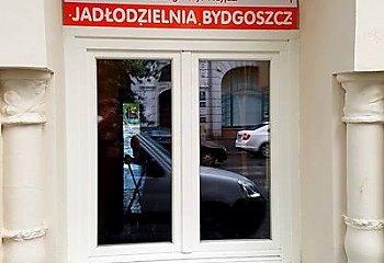 Jadłodzielnia otwarta. Oddaj jedzenie, którego nie potrzebujesz