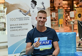 Marcin Lewandowski pobił rekord Polski na jedną milę. Zobacz bieg