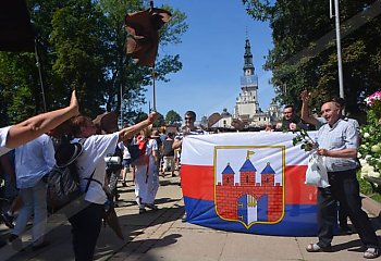 Wzruszeni bydgoscy pielgrzymi dotarli na Jasną Górę