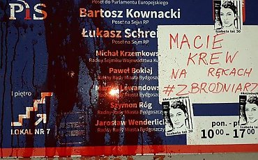 Pilne! Atak na biuro poselskie PiS w Bydgoszczy